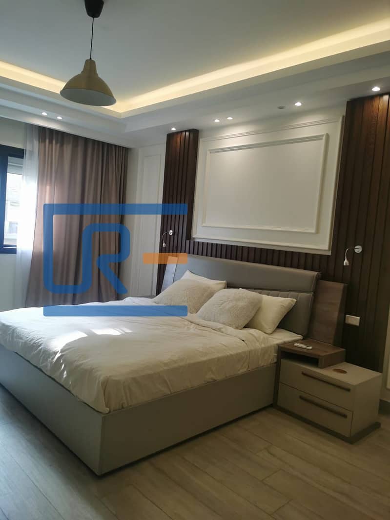 5 6d53a102-ef52-4114-9388-704ecb4dafbb. jpg