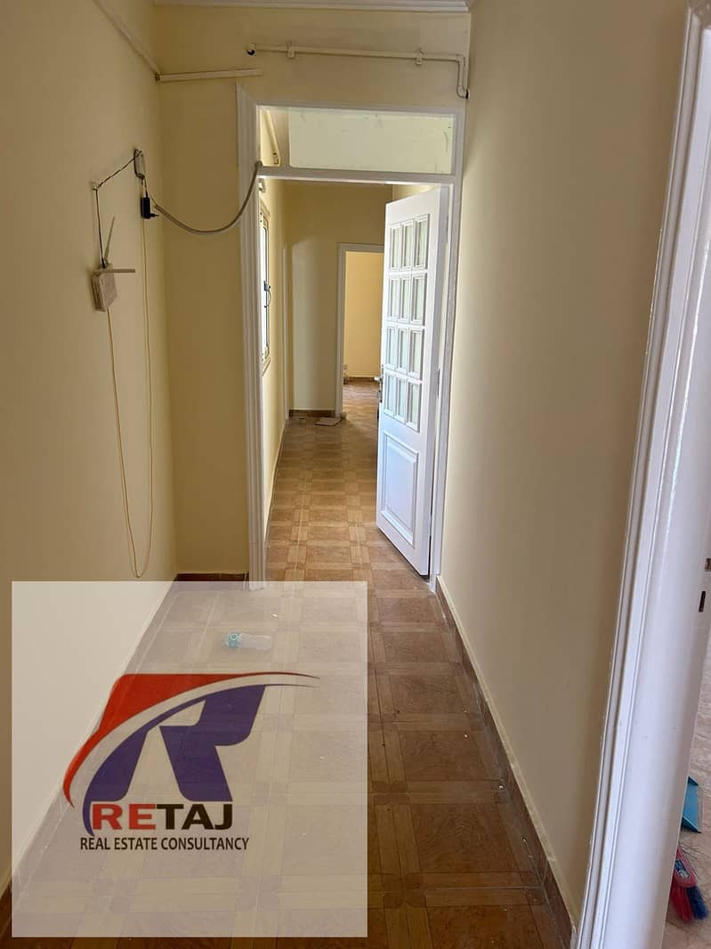 6 d6114b8c-f4fe-48c3-88fc-93e1a39dd8bf. jpg