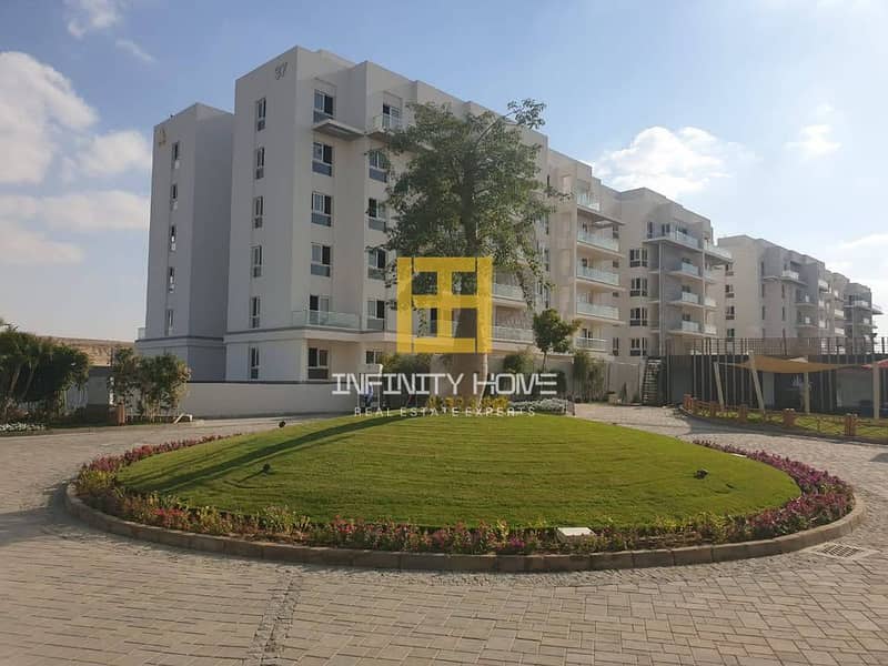 13 593890199_2359101651219568_5944662852895027611_n. jpg