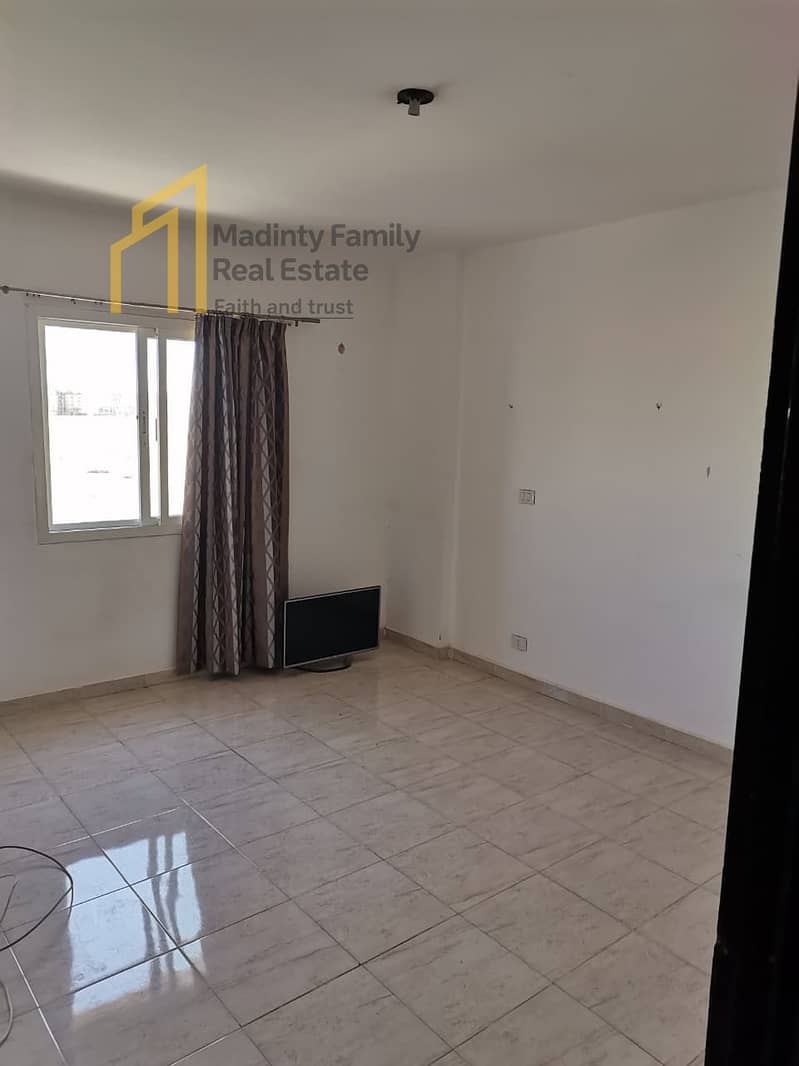 5 363ed420-69dc-49e7-b20a-b58c6bdfbf8a. jpg