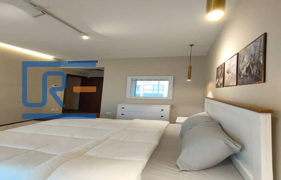 10 eb8619a8-3aff-4bba-85eb-89cb4ab07fef. jpg