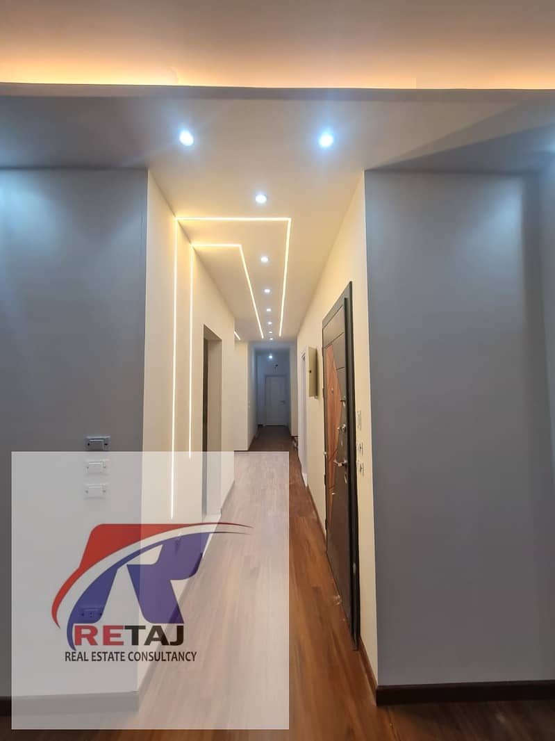 4 32e13986-7d63-48ca-bb86-9c3d5b371a01. jpg