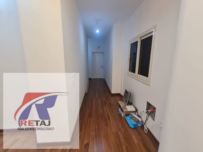 6 7122968a-4d07-49df-8691-6c5e5671e2c5. jpg