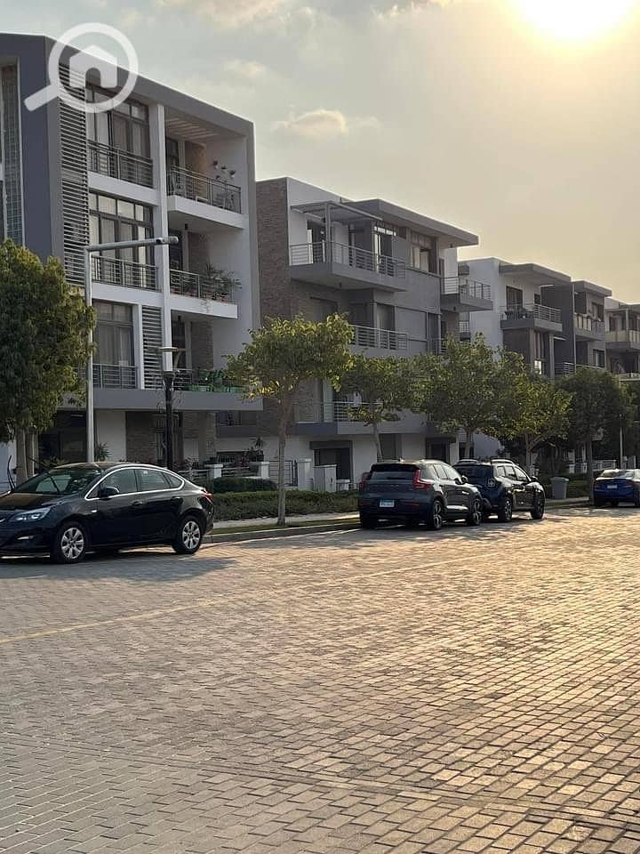 2 468469969_494545329607293_3942227129493003010_n. jpg