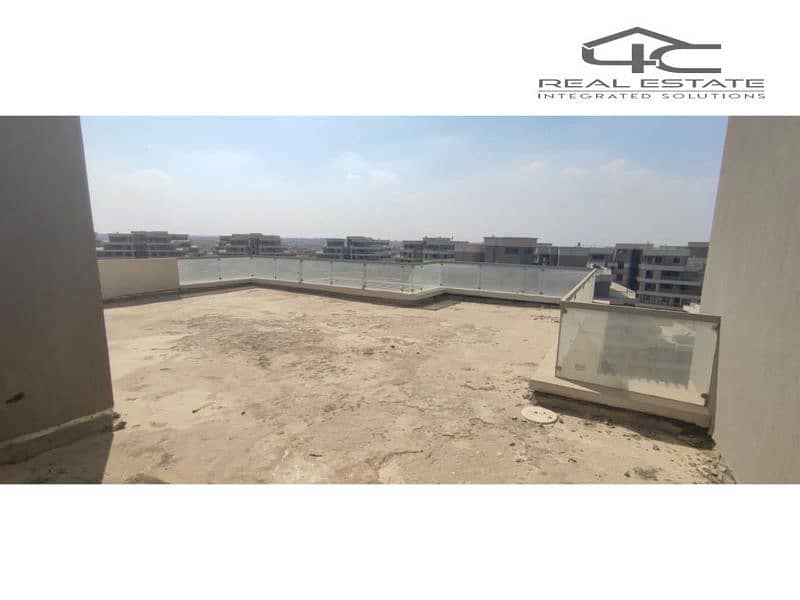 8 WhatsApp Image 2023-10-12 at 1.58. 55 PM. jpg