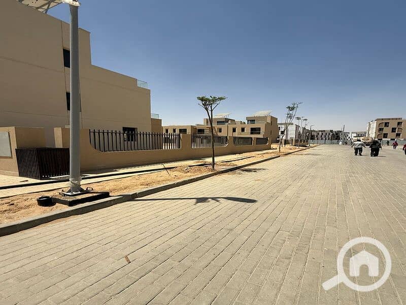 7 7aeaab90-92ae-425e-ab85-85cff224861e. jpg