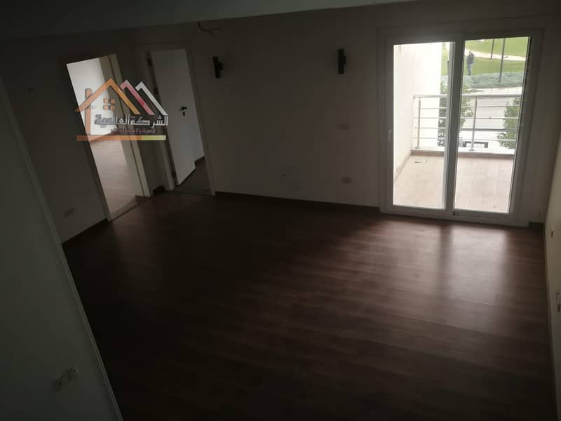 4 2417935e-0766-4478-a77b-96aca8ce5d3c. jpg