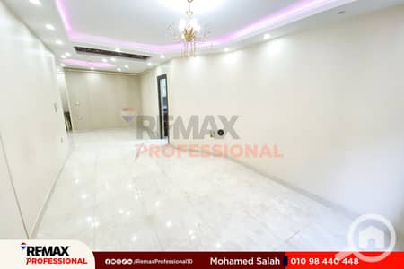 3 Bedroom Flat for Rent in Camp Caesar, Alexandria - 1. jpg