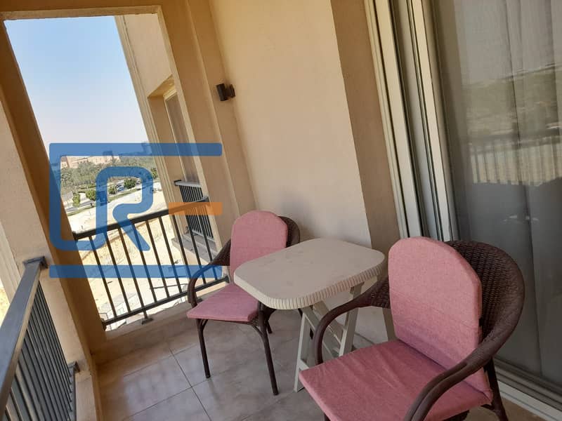 8 4692649d-14e7-4601-ba84-7de277c01207. jpg