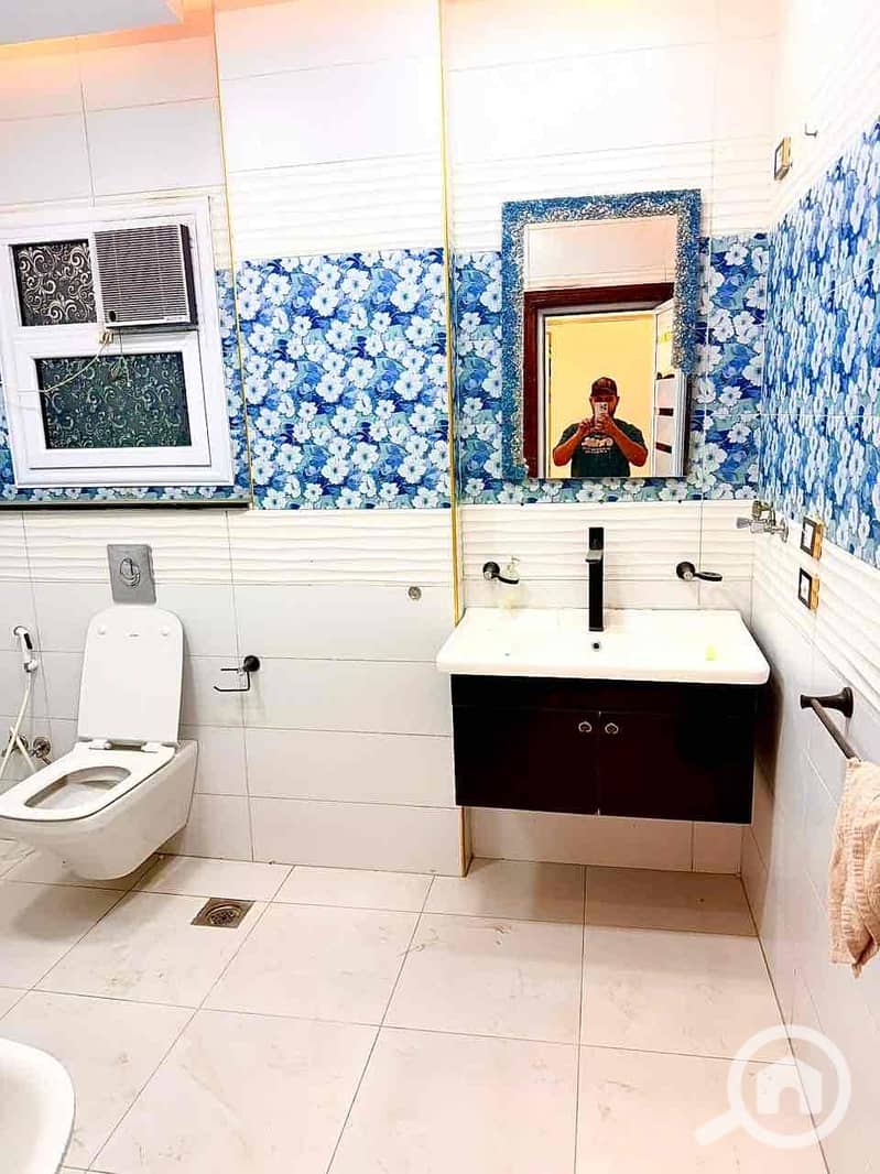 13 4f4999c7-68f6-4e42-bafc-d9caf8586025. jpg