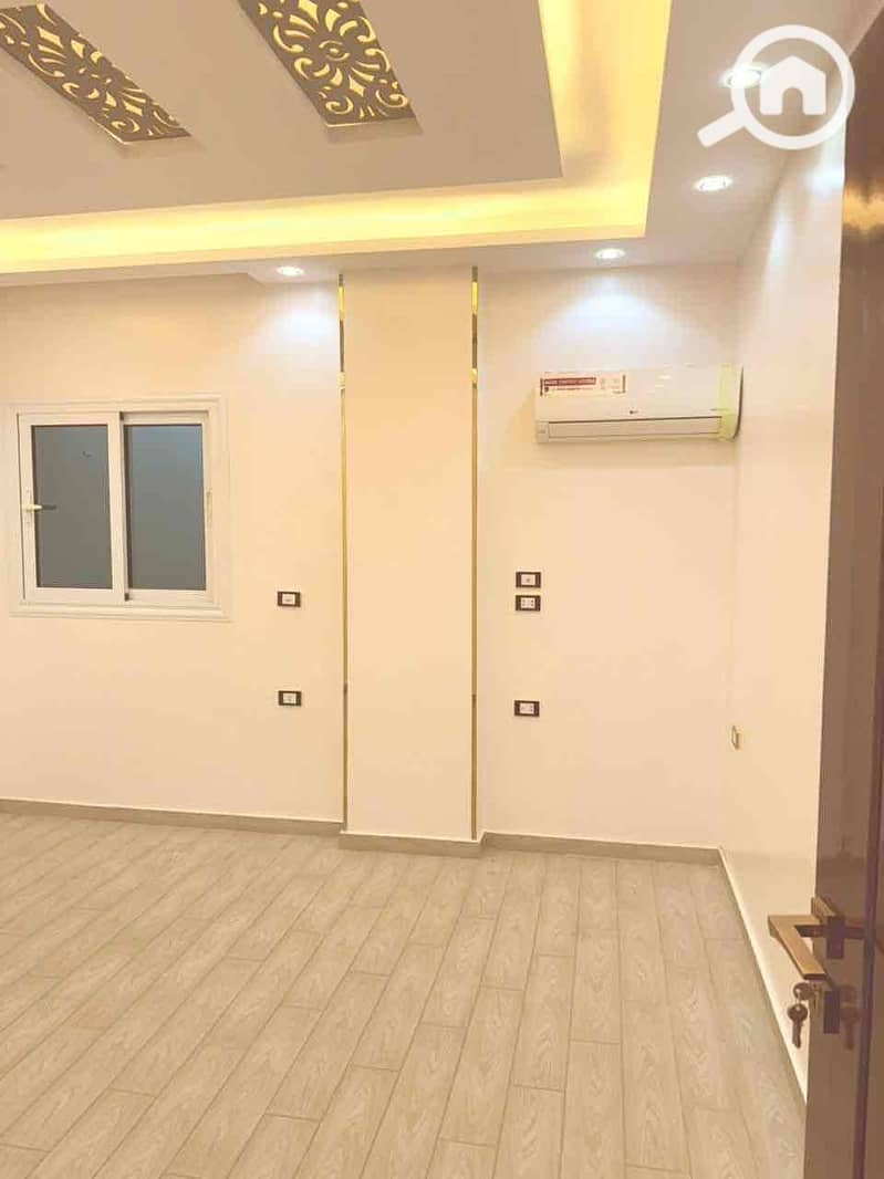 15 8503a3fd-fec3-4c5e-9d9e-287c0988479e. jpg