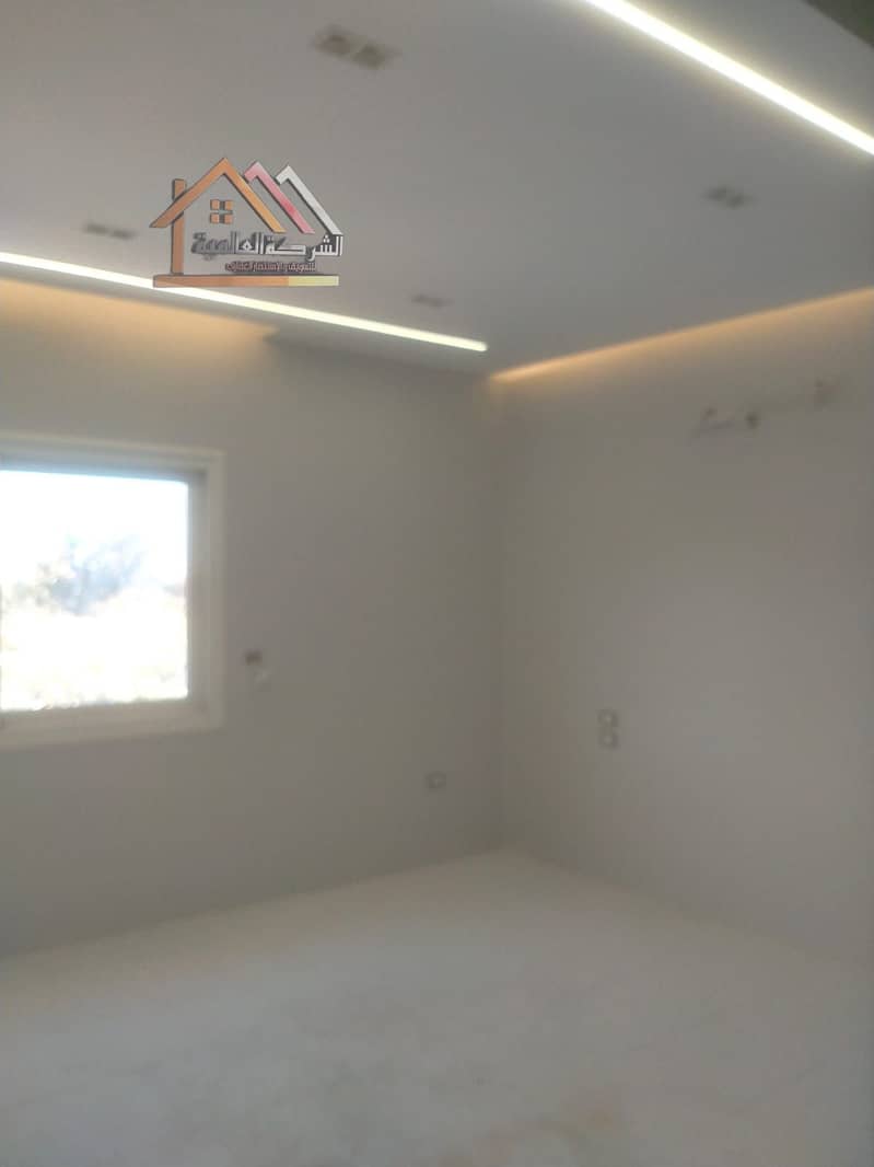 4 0cd2b0fe-92f8-461b-bb0c-bf1d5f124cf8. jpeg