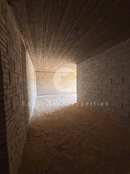 6 621711510_870431815704200_4272164033994487362_n. jpg