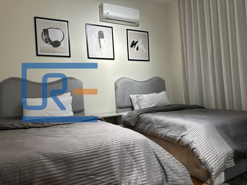 14 fafa7aeb-ba44-465a-b3a6-72c0ce5a4d81. jpg