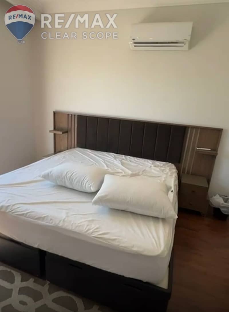 3 1a5f1aee-2703-42a9-96a1-58e9986eb242. jpg