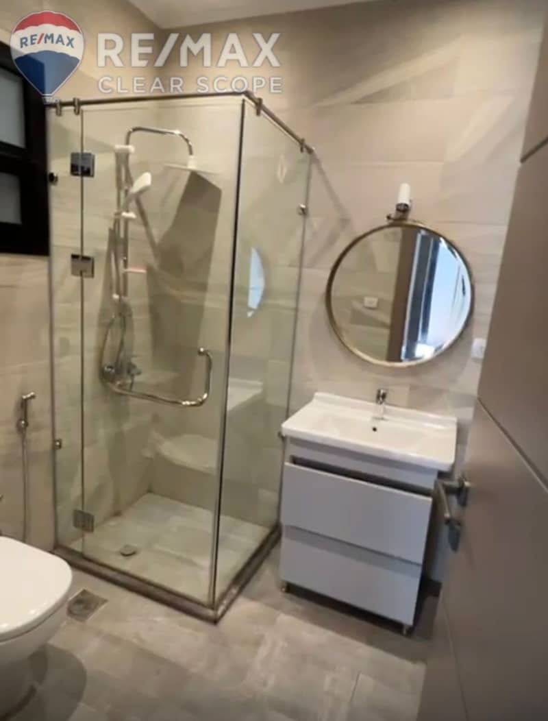 12 abbb2152-a196-4887-98e2-b7d6e53d855c. jpg