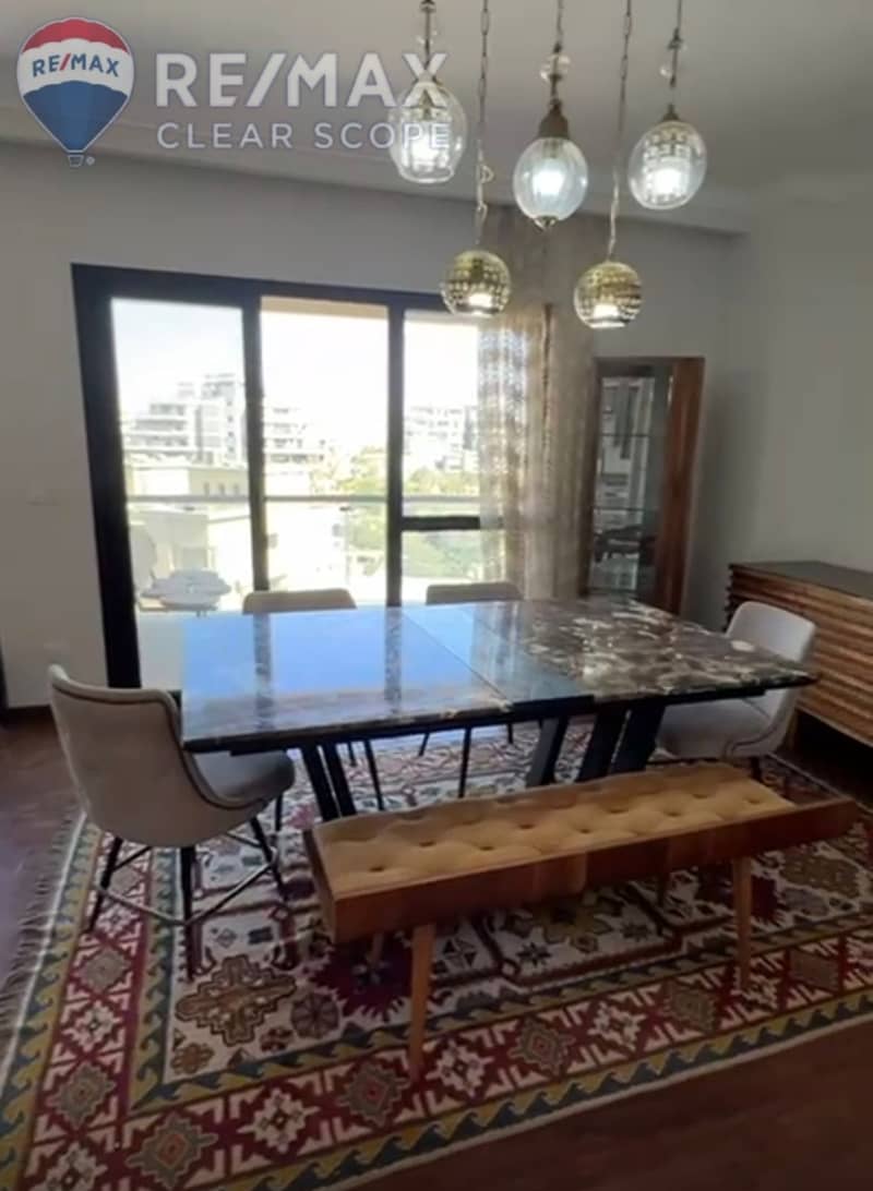 14 e44019ea-de55-4e67-a029-bda2448ad318. jpg