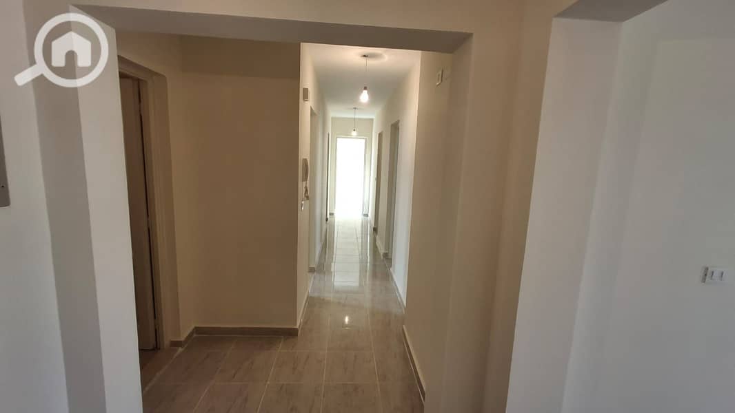 6 d14a9c8a-2652-4bef-b9d6-fd6eacd382b8. jpg