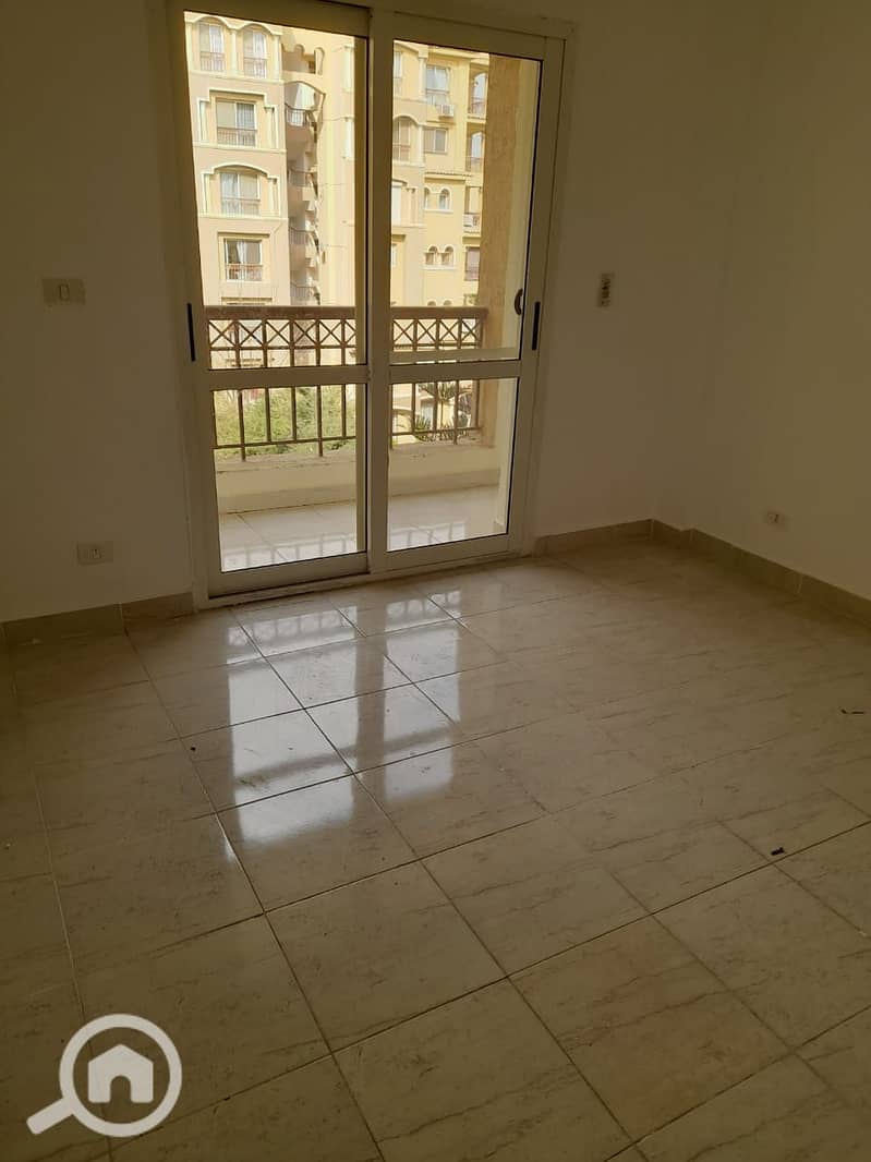 12 9247dd63-6be6-4565-8d75-ba90ec320fa9. jpg