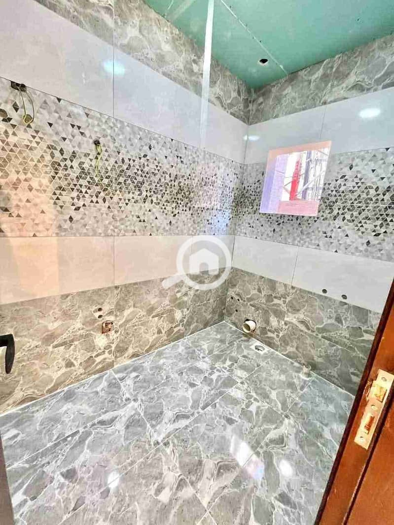 12 FB_IMG_1758579931118. jpg