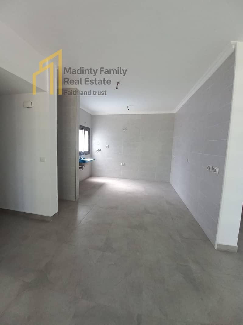 6 adebdcac-66d9-4b8f-bf25-3b3005a02b75. jpg