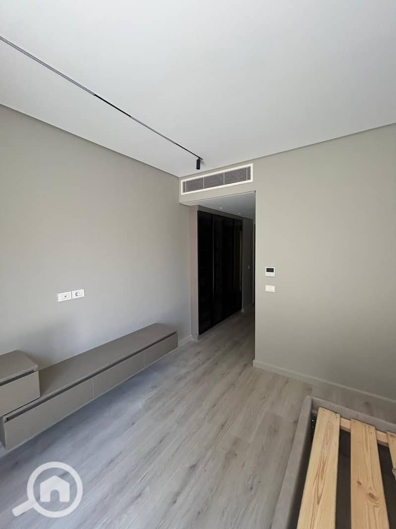 6 WhatsApp Image 2025-07-14 at 11.59. 08 PM (1). jpeg