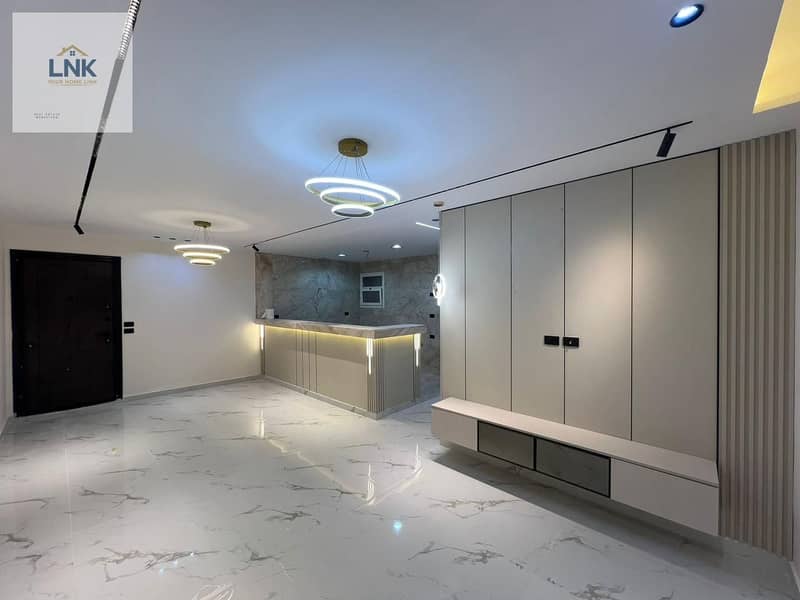 4 1a0e4dbc-7bed-4c60-a115-0b4f8a42495f. jpg