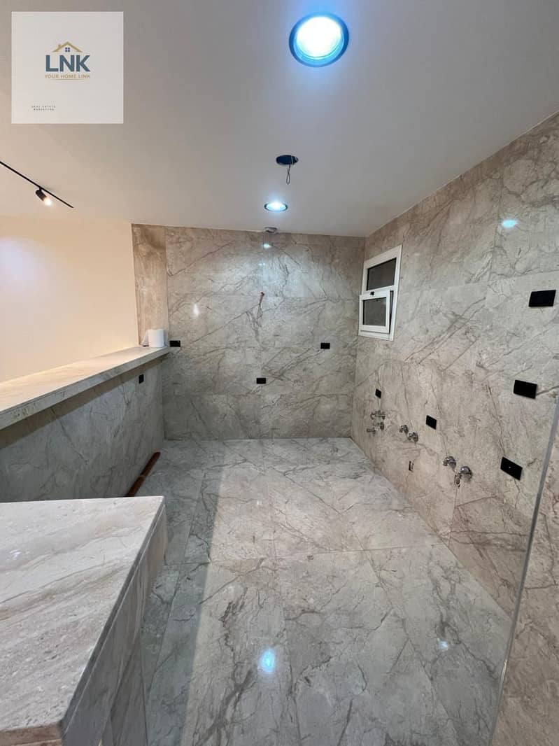 7 425dfd5a-1b2c-4145-9b48-975c89a03661. jpg