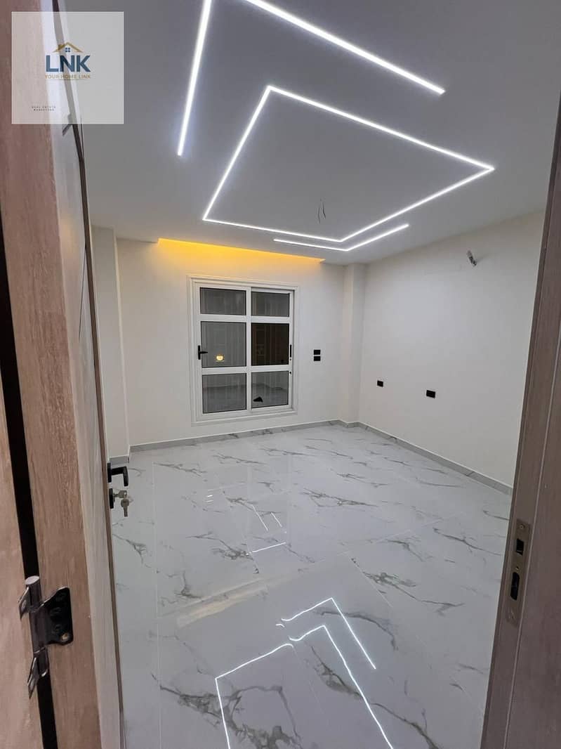 14 51148029-fba5-4dcf-9a27-a29f4213fb8d. jpg