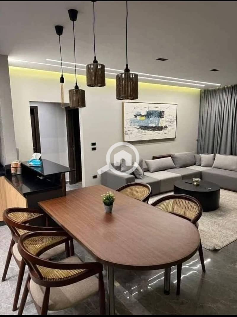 12 f5848fb7-939b-4815-aecf-745cf5691cf4. jpg