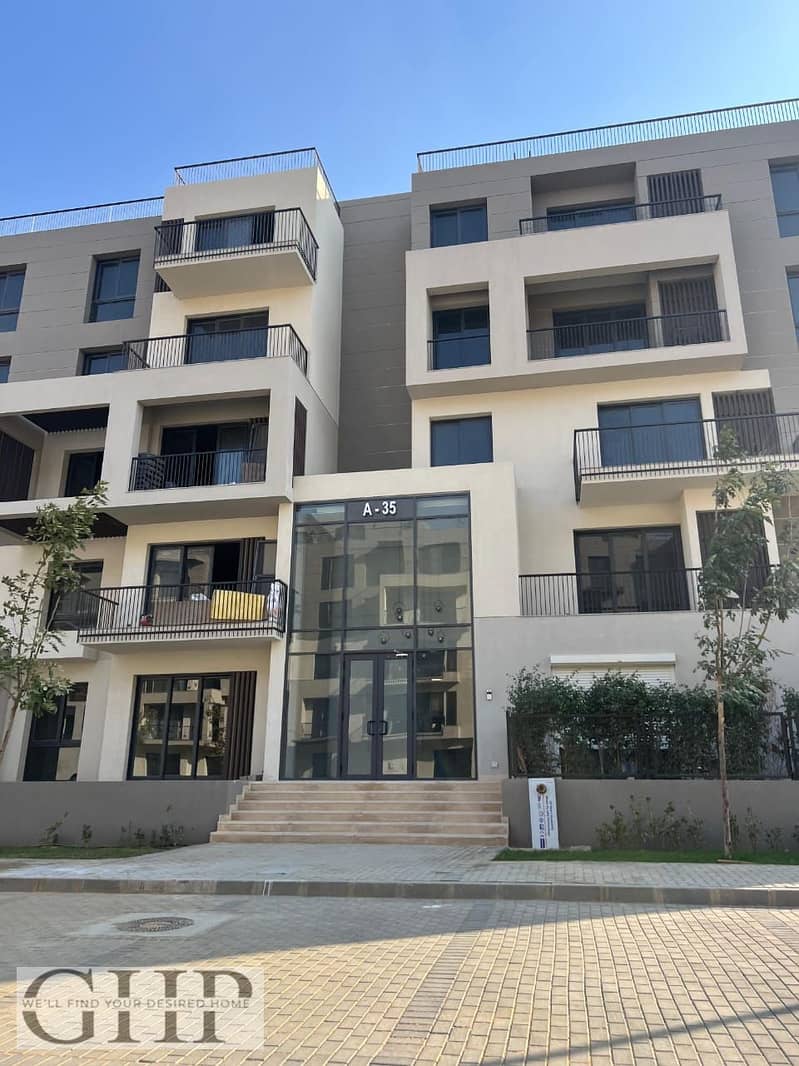 11 b8c83d33-d975-4b1e-b6dd-4f5bb9ef2376. jpg