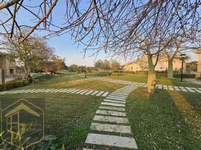 5 Bedroom Villa for Sale in Madinaty, Cairo - IMG-20260126-WA0093. jpg