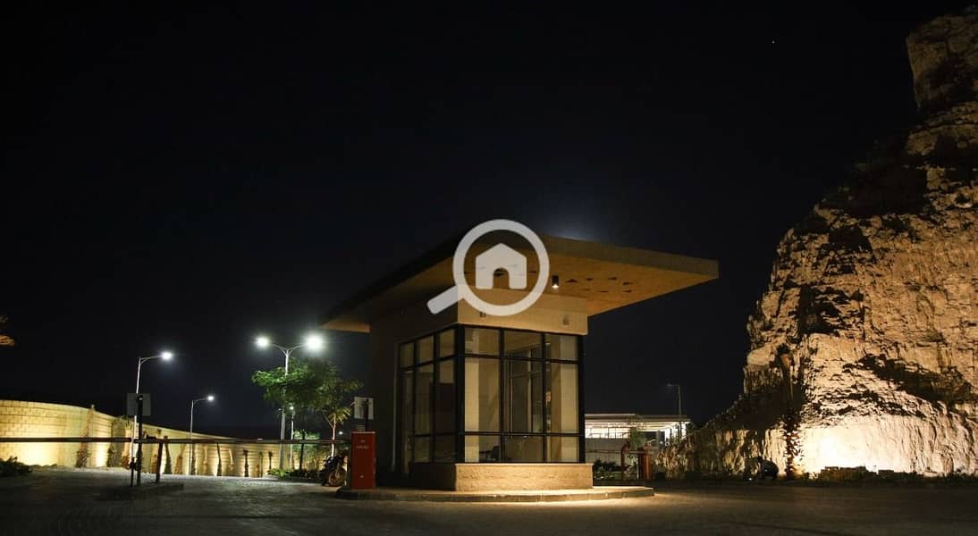 10 WhatsApp Image 2025-09-24 at 2.16. 07 PM. jpeg