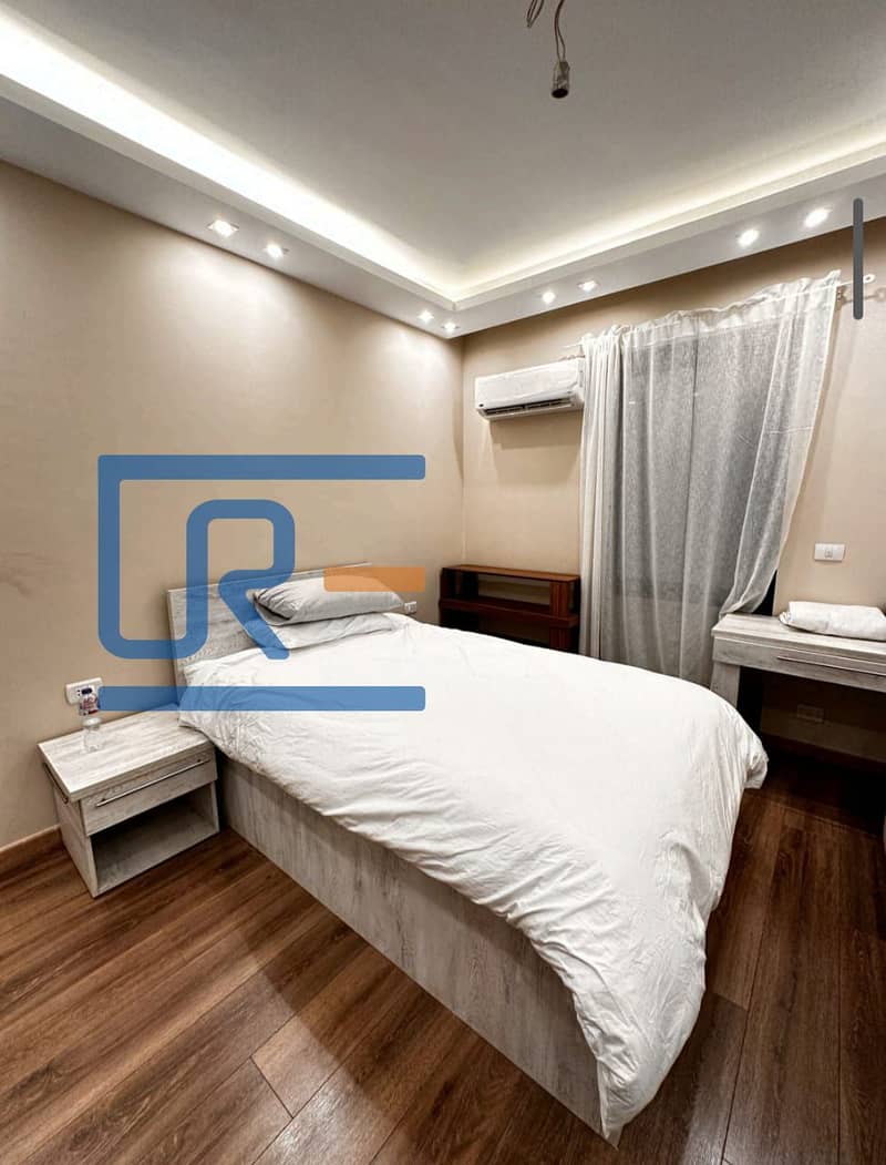 10 d049a5ab-dcf2-448c-a24d-0917d29e055f. jpg