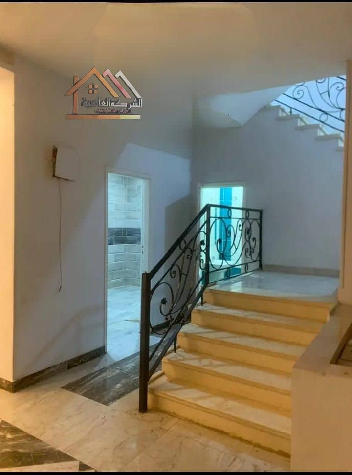 7 7f831763-b636-4492-b4ea-8d7984ee903e. jpg