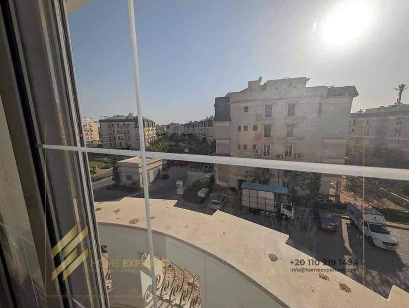 10 d6e715e3-2ef6-4335-88fb-b9ef09f89684. jpg