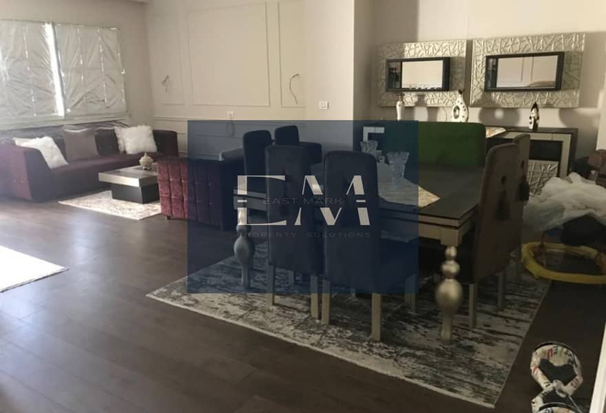 6 c0c3584d-78e7-4a42-9785-f8e72f881d56. jpg