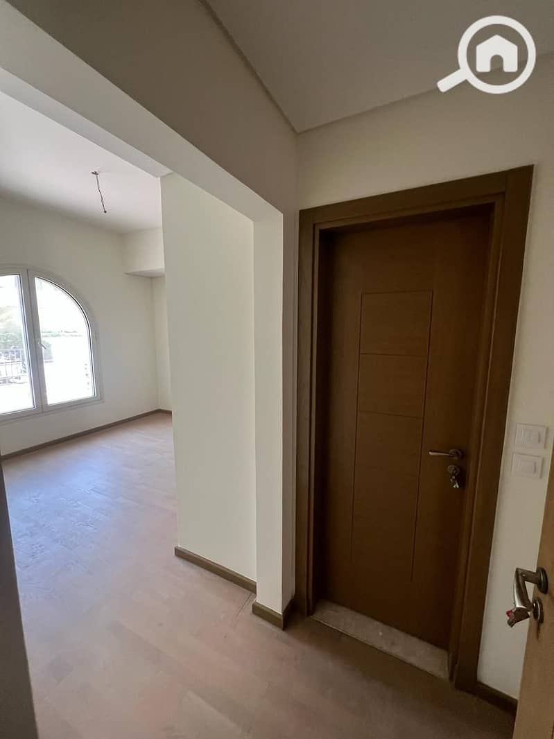 4 WhatsApp Image 2025-04-07 at 10.38. 38 AM (1). jpeg