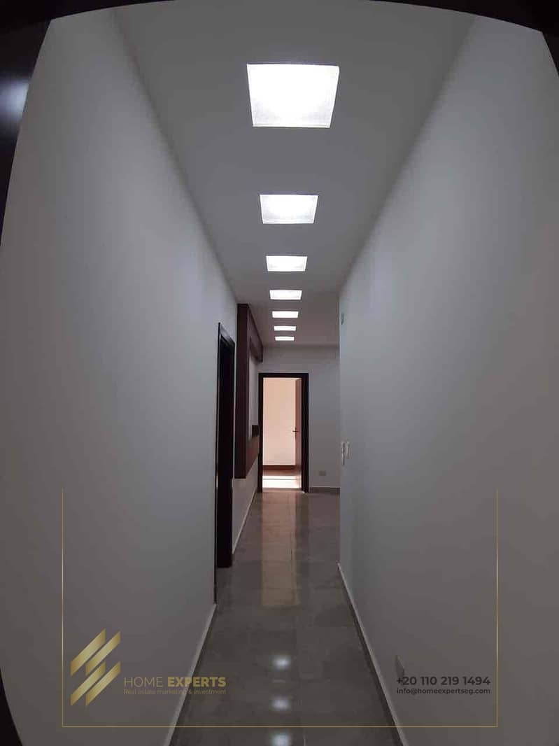 9 dc584b36-ac5c-4293-b4aa-c97a2a513ac7. jpg