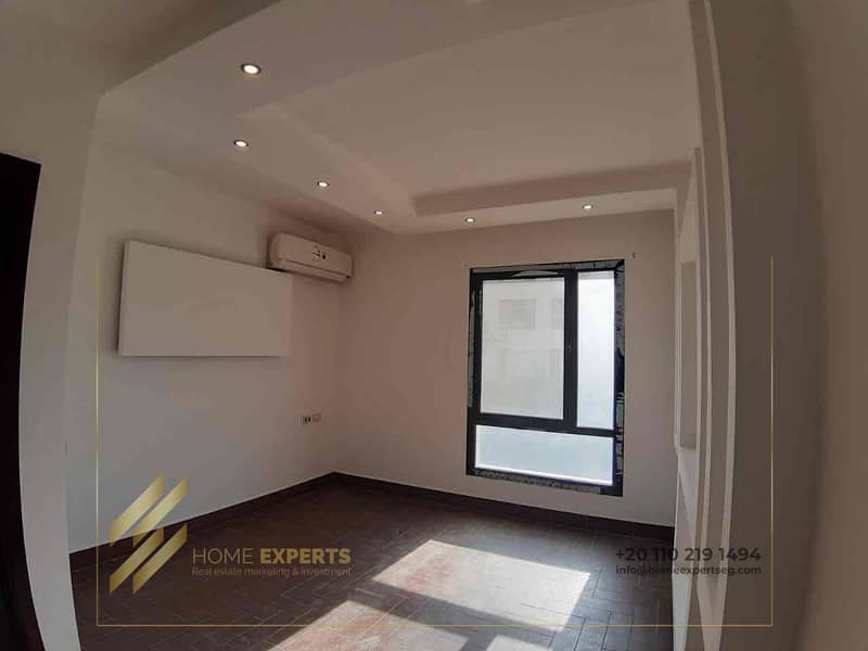 10 acd012e4-4d1d-4772-bedd-fe2286031766. jpg