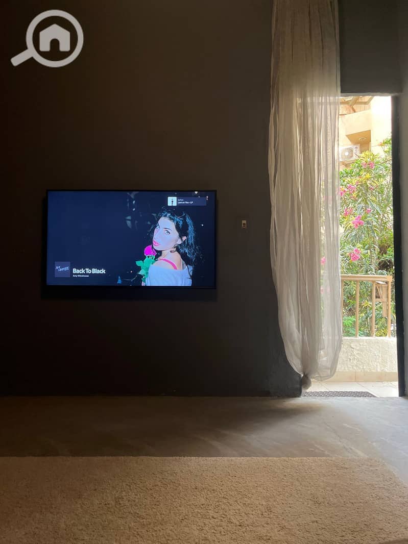 7 56362e49-2001-435c-bd8c-8c2cdf6d3122. jpg