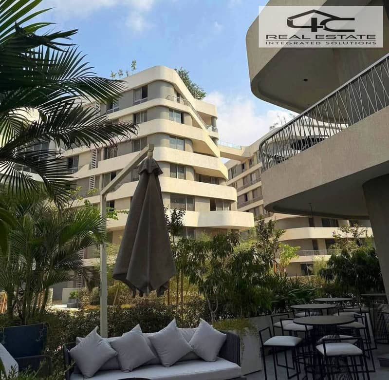 6 615235096_1206155924982429_3419341259539021258_n. jpg