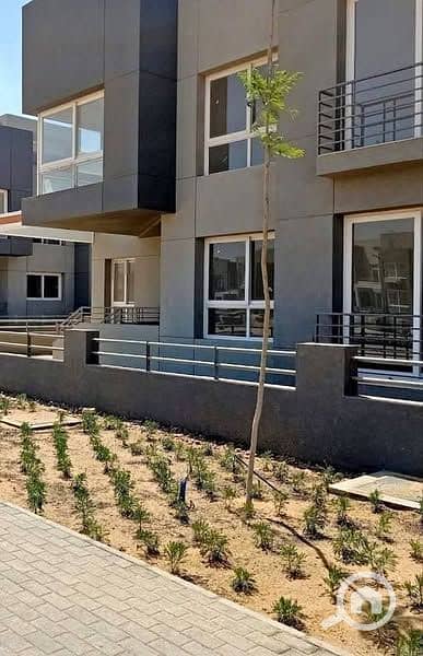 15 f1114d74-b9a5-4771-82f4-7f45bfb4f280. jpg