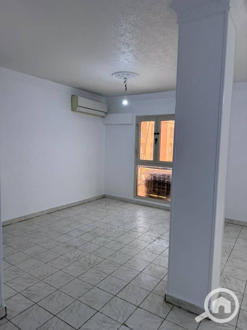 6 546957bb-9bb7-4804-8b66-07d609336891. jpg