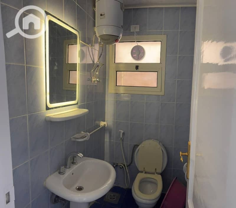 12 f1016be3-04e7-40b2-8478-16ba5b27a34b. jpg