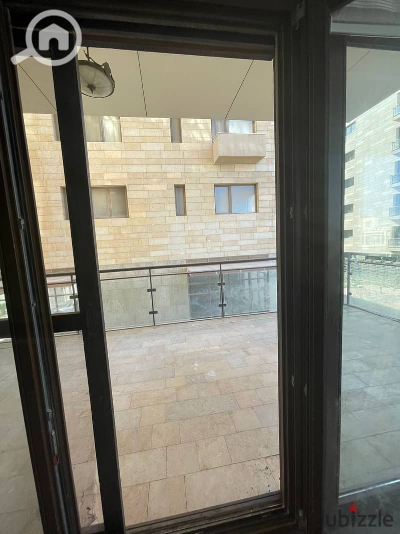 2 460140446_986418070165676_5074935403463354314_n. jpg