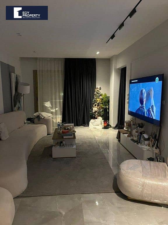 2 _files_012a7b9b-2a64-4484-b7d2-6cdaab57a709. jpeg