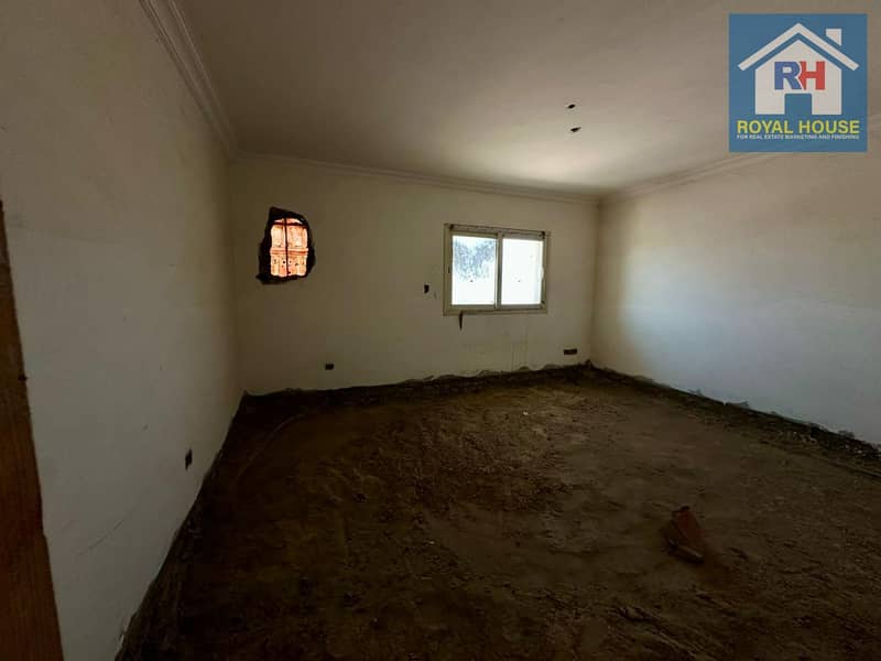 5 WhatsApp Image 2025-09-29 at 5.04. 03 PM. jpeg