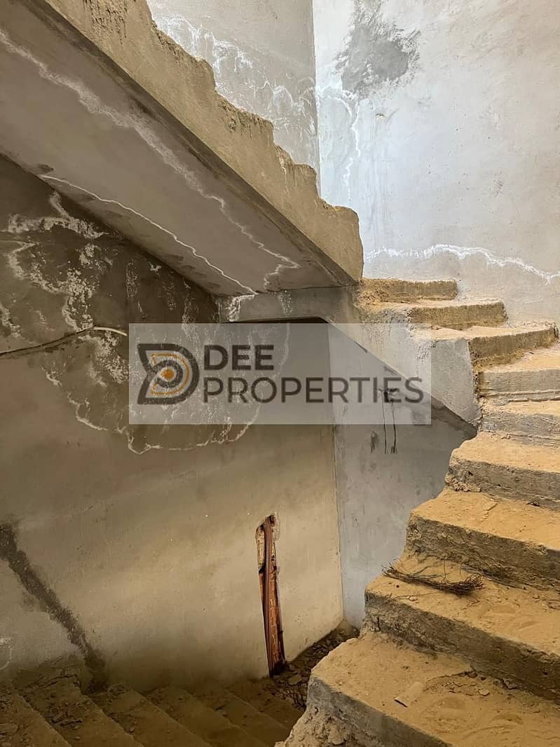 5 WhatsApp Image 2025-12-04 at 6.02. 44 PM (1). jpeg