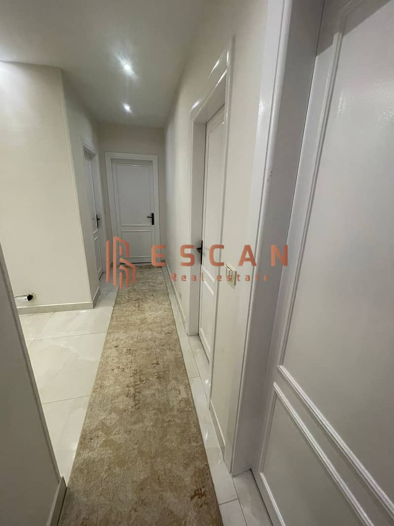 17 c59149fe-dce4-4259-8273-7f2b99b2c8a9. jpeg